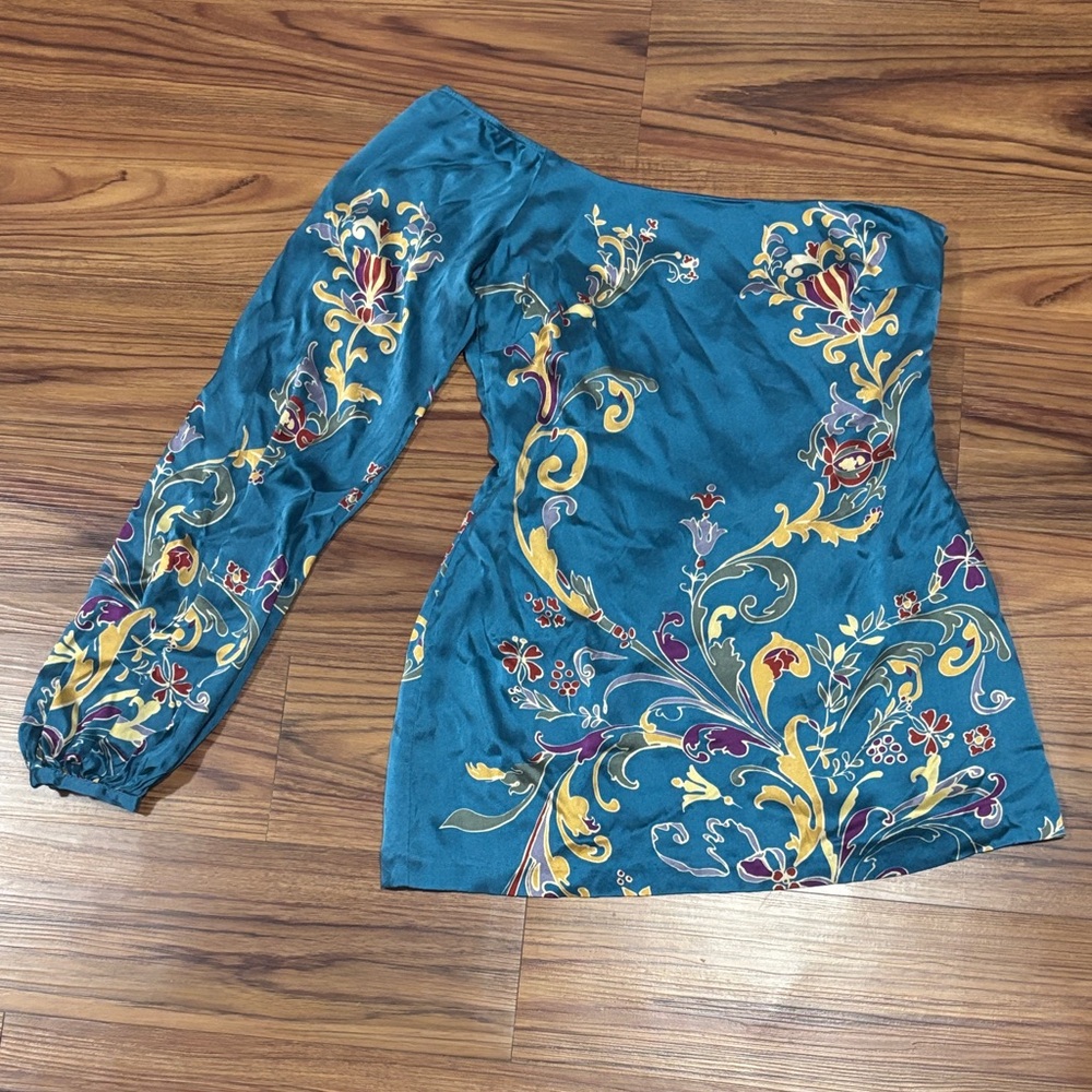 Y2K Arden B. Off the Shoulder Top